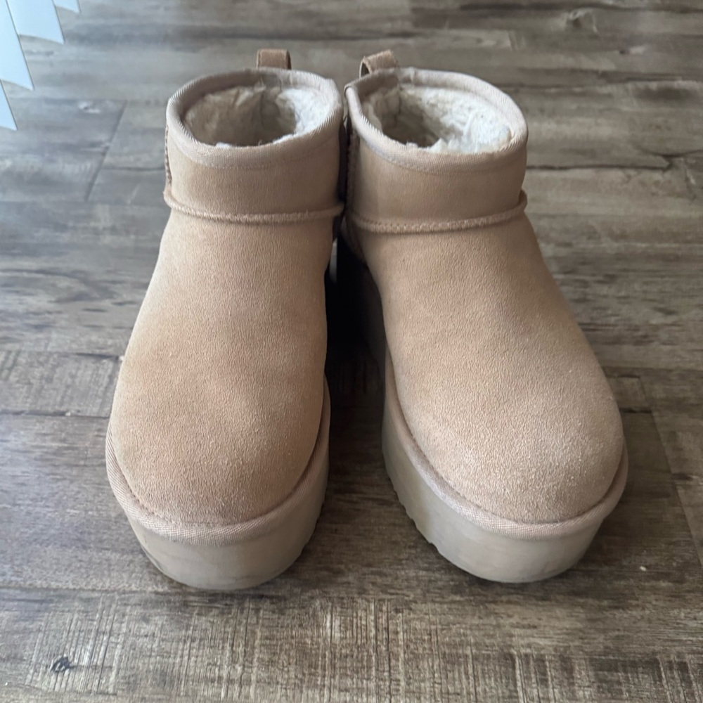 Platform Ugg boots